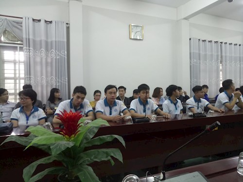 Sinh viên Đại học Duy Tân và Đại học Qui Nhơn dự thi Olympic Cơ học toàn quốc 2018
